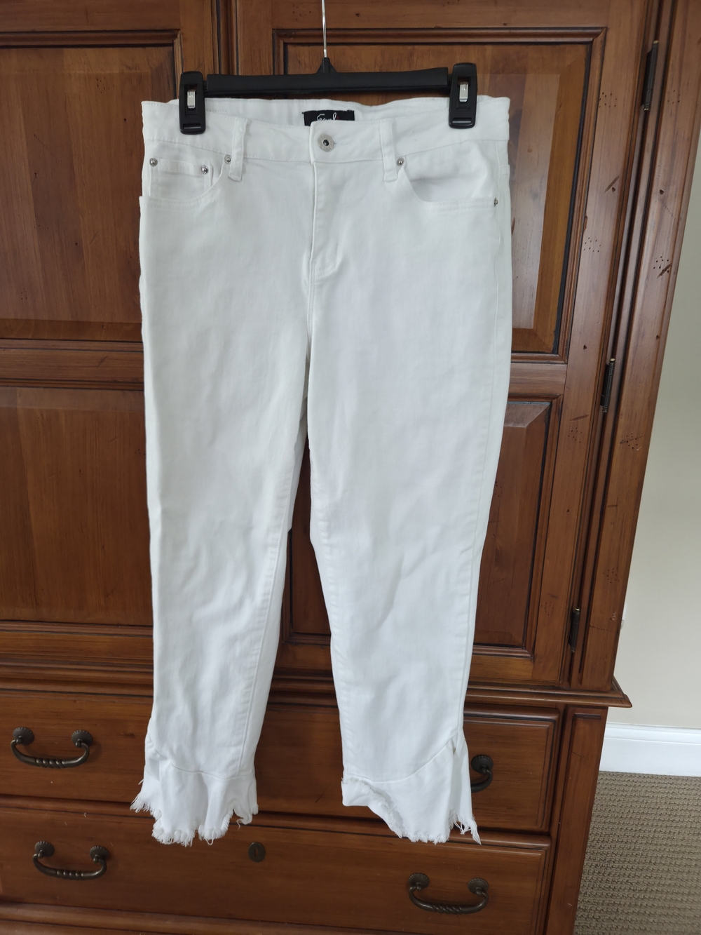 Earl Jeans White Frayed Hem Women’s Jeans 10